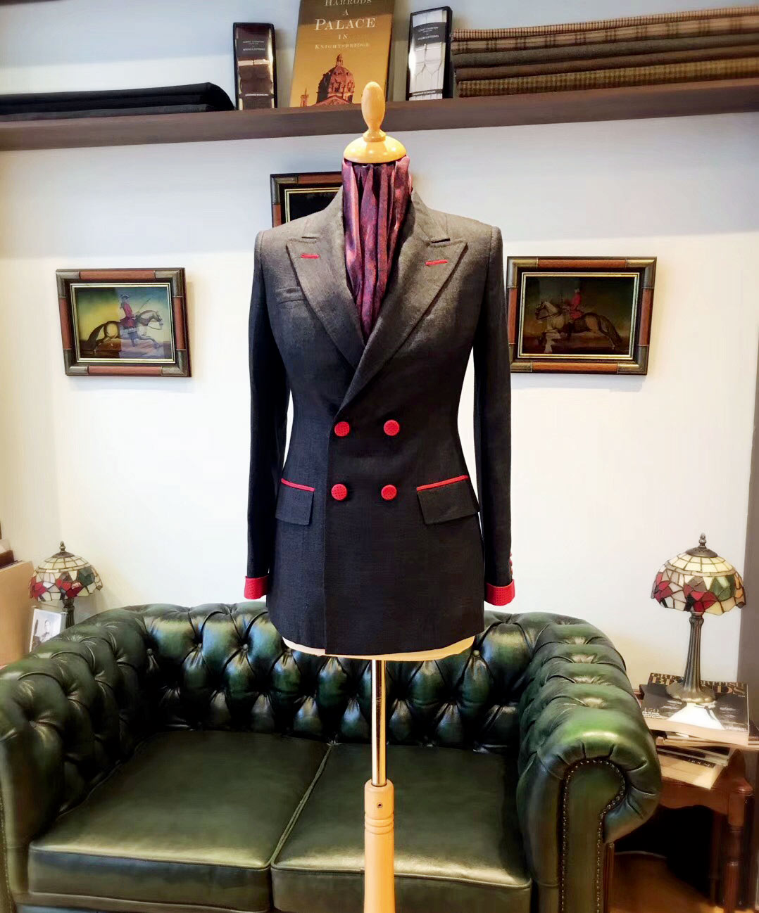 Chinese Female Tailor Shines at Savile Row