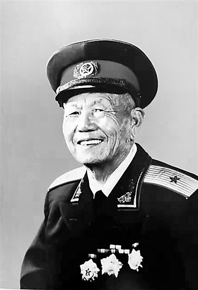 慕生忠将军修筑青藏公路背后的哲学故事